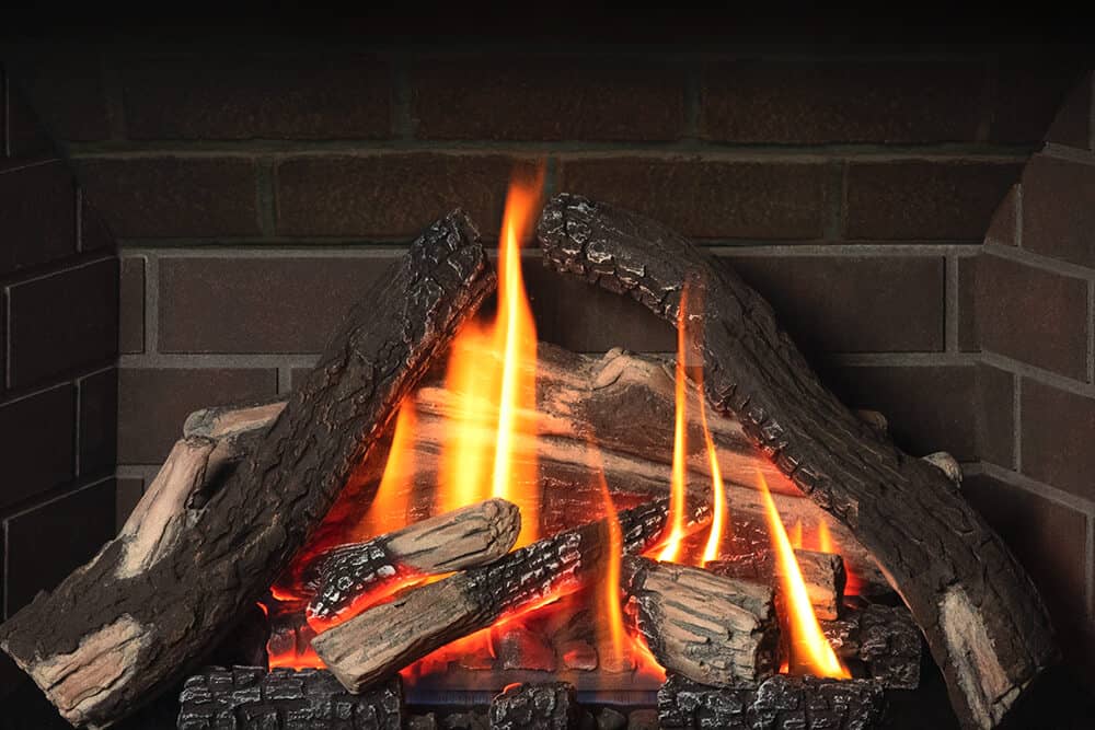 Valor G4 gas insert with traditional logs