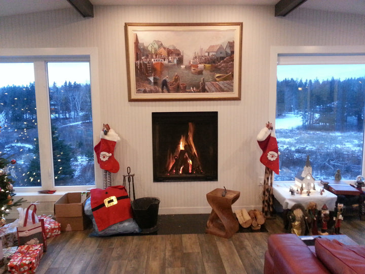 Renaissance Rumford 1000 wood-burning fireplace at Christmas