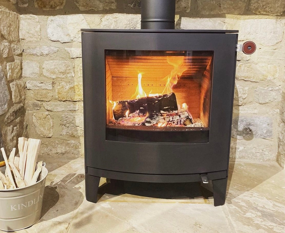 Rais Q-Tee 2C wood stove on low legs