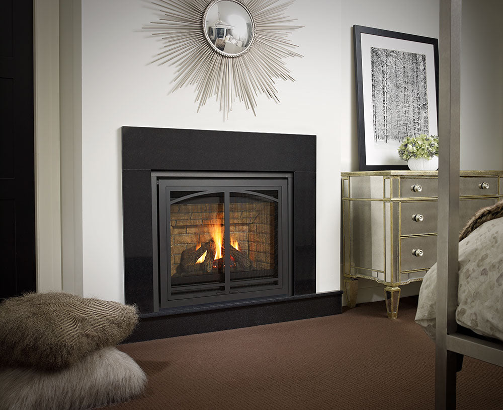 Regency Panorama P33 gas fireplace