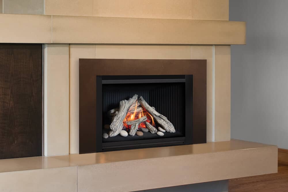 Valor G4 gas insert with driftwood logs and fluted black liner