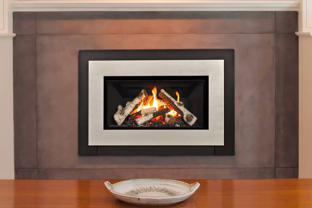 Valor G3 V-Class gas insert with birch logs and fluted black liner